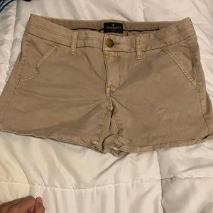 Never worn before American eagle midi khaki shorts